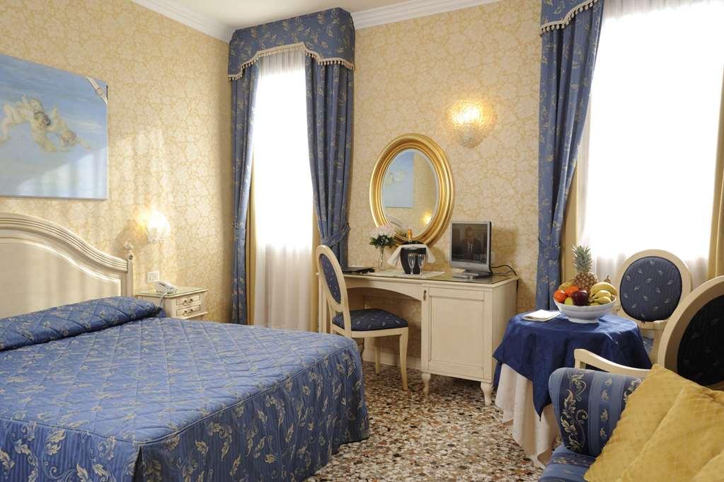 Hotel Ca' Formenta Venedik Oda fotoğraf